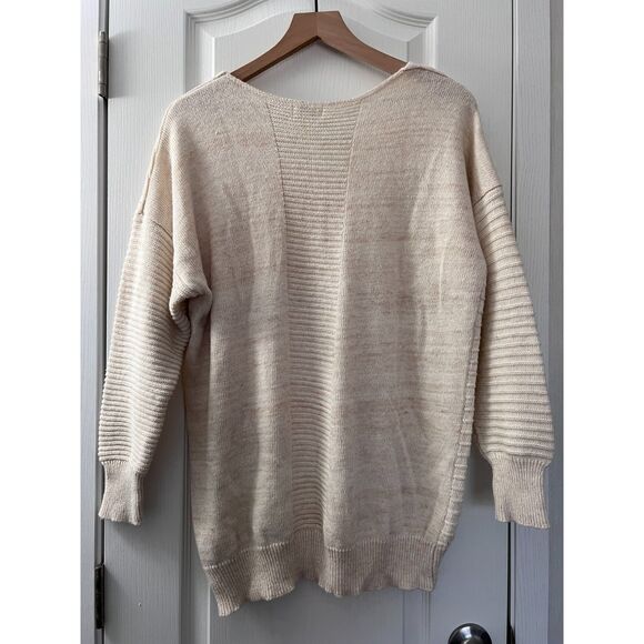 Umgee Women's V-Neck Cream Oatmeal Textured Knit Sweater Size M - Picture 2 of 9